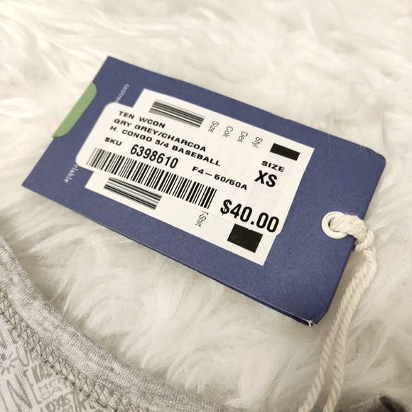 Tentree baseball tshirt - Picture 4 of 5